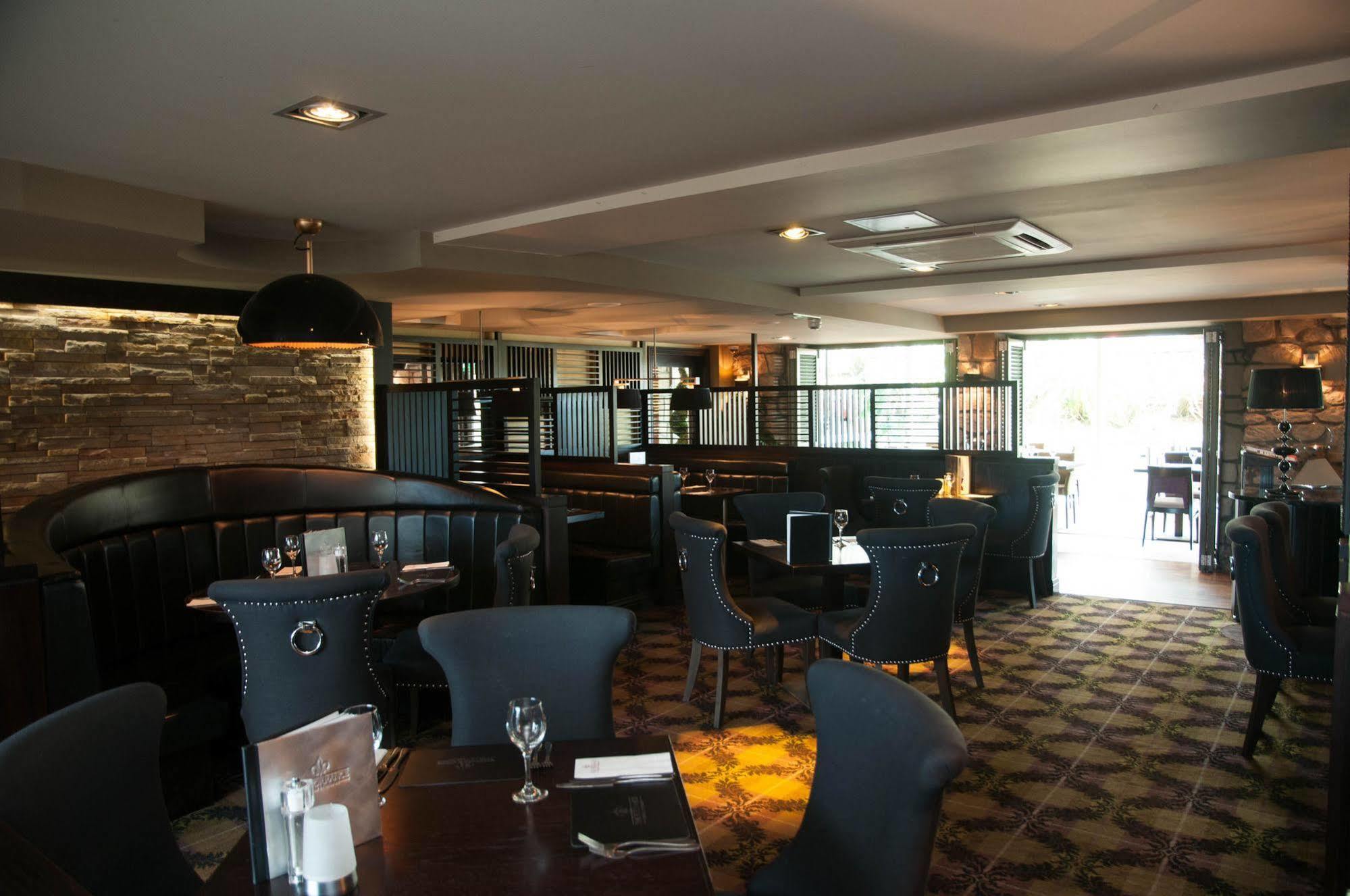 The Torrance Hotel East Kilbride Exterior photo